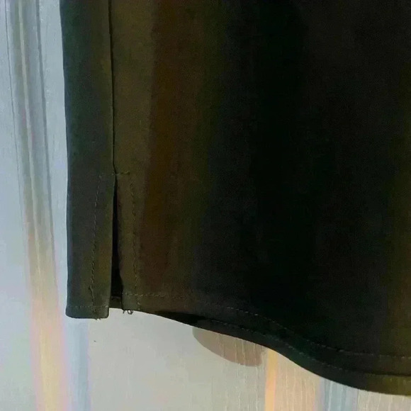 Top Shop silky green mini skirt pull on size 4 small side thigh  slit - Picture 4 of 7